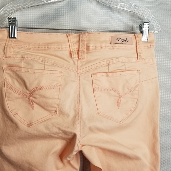 NWOT Royalty for Me 🍑WAnna Better Butt Jeans - Picture 6 of 11